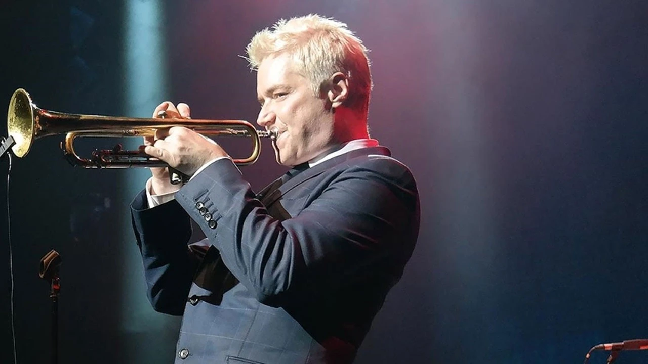 Chris Botti, AKM&#039;nin açılış etkinliklerinde sahne alacak