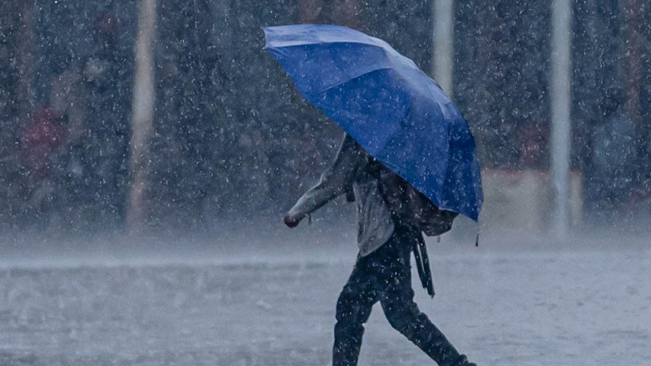 Çok kuvvetli geliyor! Meteoroloji&#039;den 18 ile kuvvetli sağanak uyarısı (31 Ekim hava durumu)