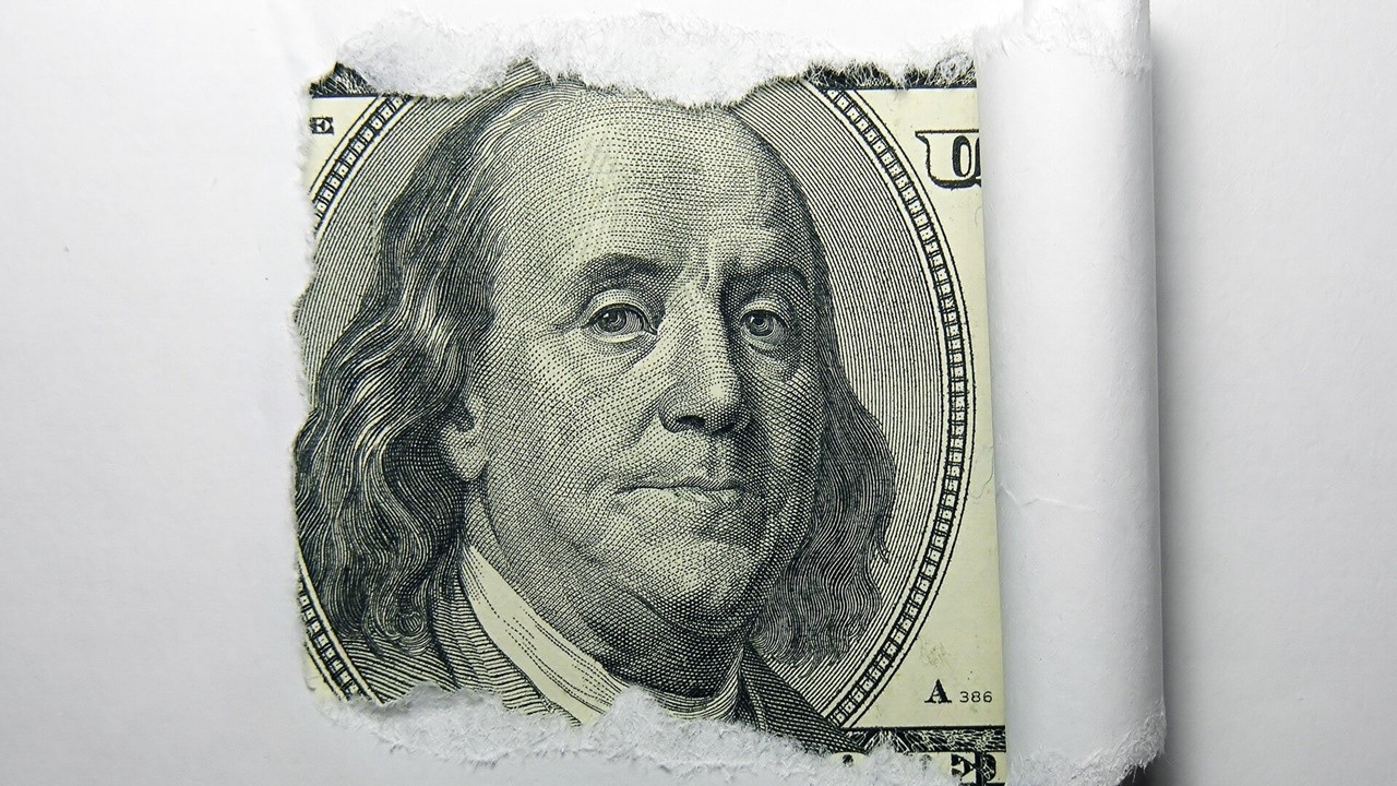 Dolar 9 liraya göz kırptı: Yeni rekor geldi