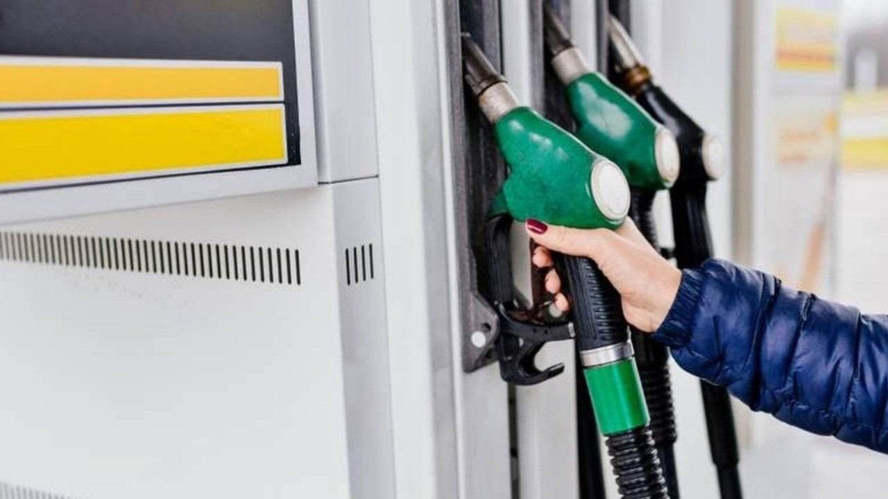 EPGİS duyurdu: Benzine bu gece zam geliyor