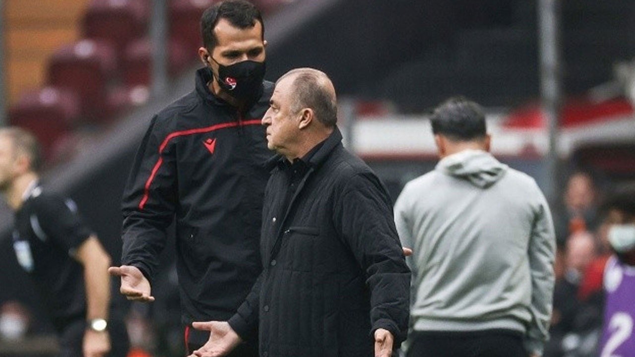 Fatih Terim’den forvetlere uyarı