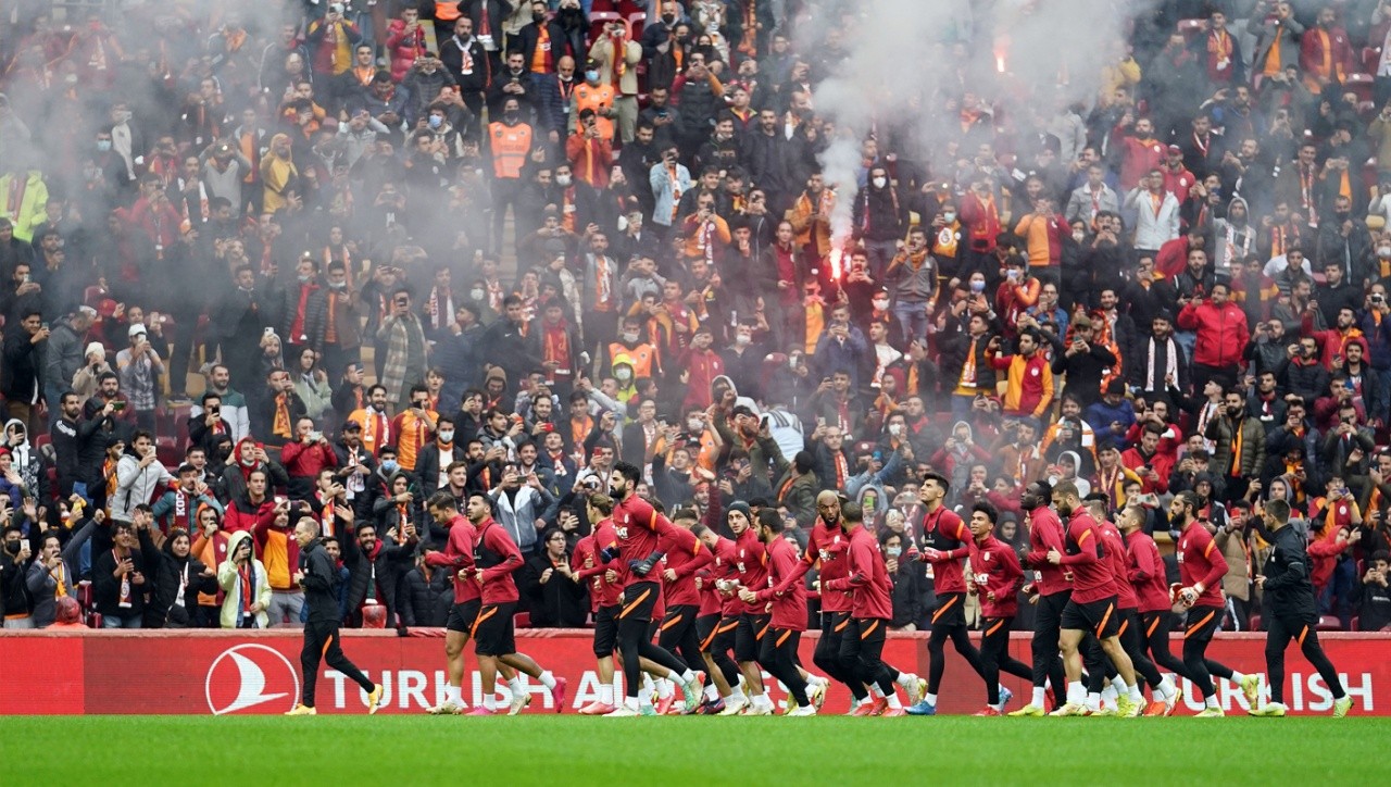 Galatasaray&#039;dan taraftara açık idman!