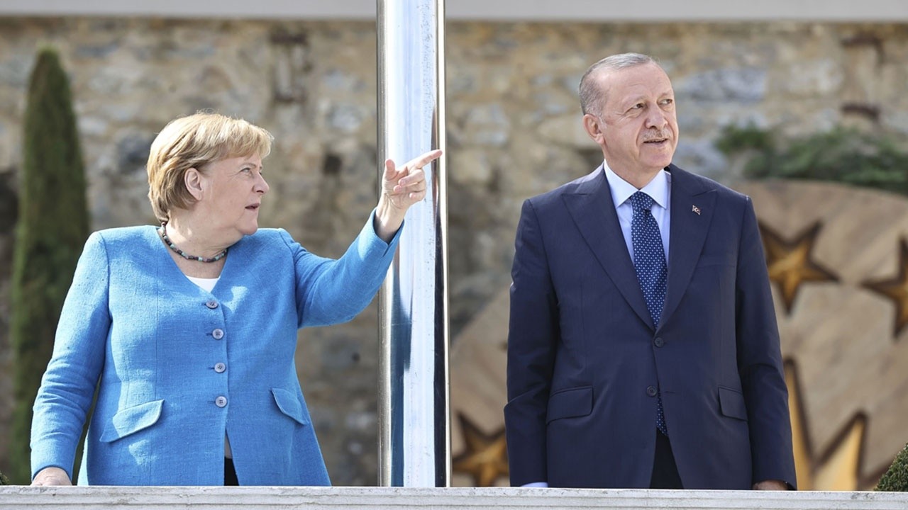 Huber Köşkü&#039;ne geldi: Merkel&#039;den Erdoğan&#039;a veda ziyareti