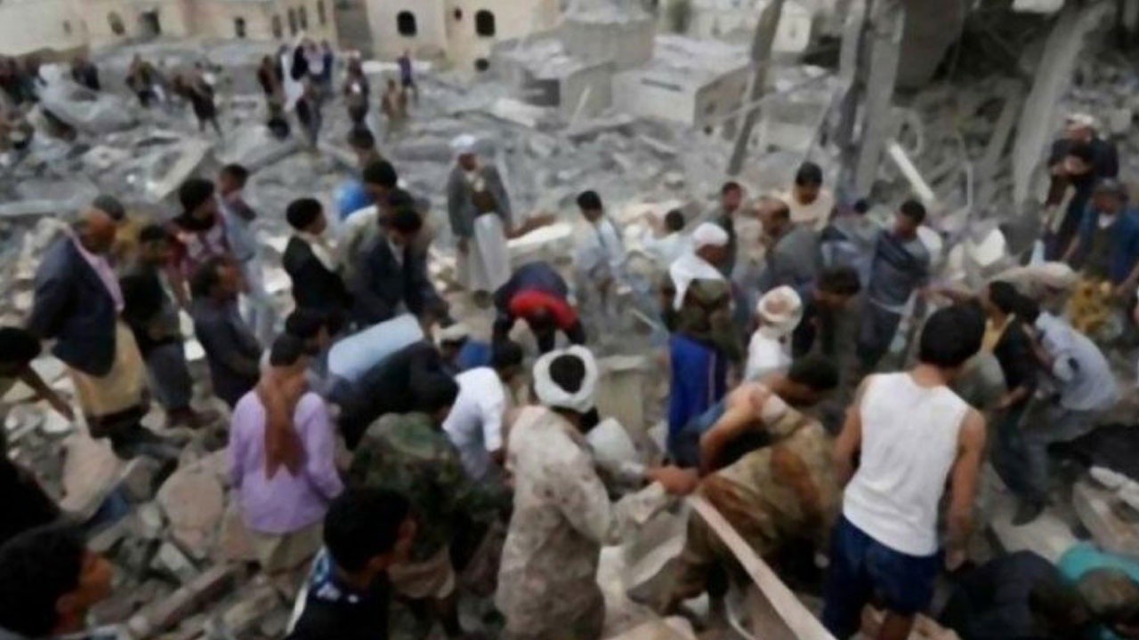 Husilerin balistik füze saldırısında Yemen&#039;de 4&#039;ü çocuk 8 kişi öldü