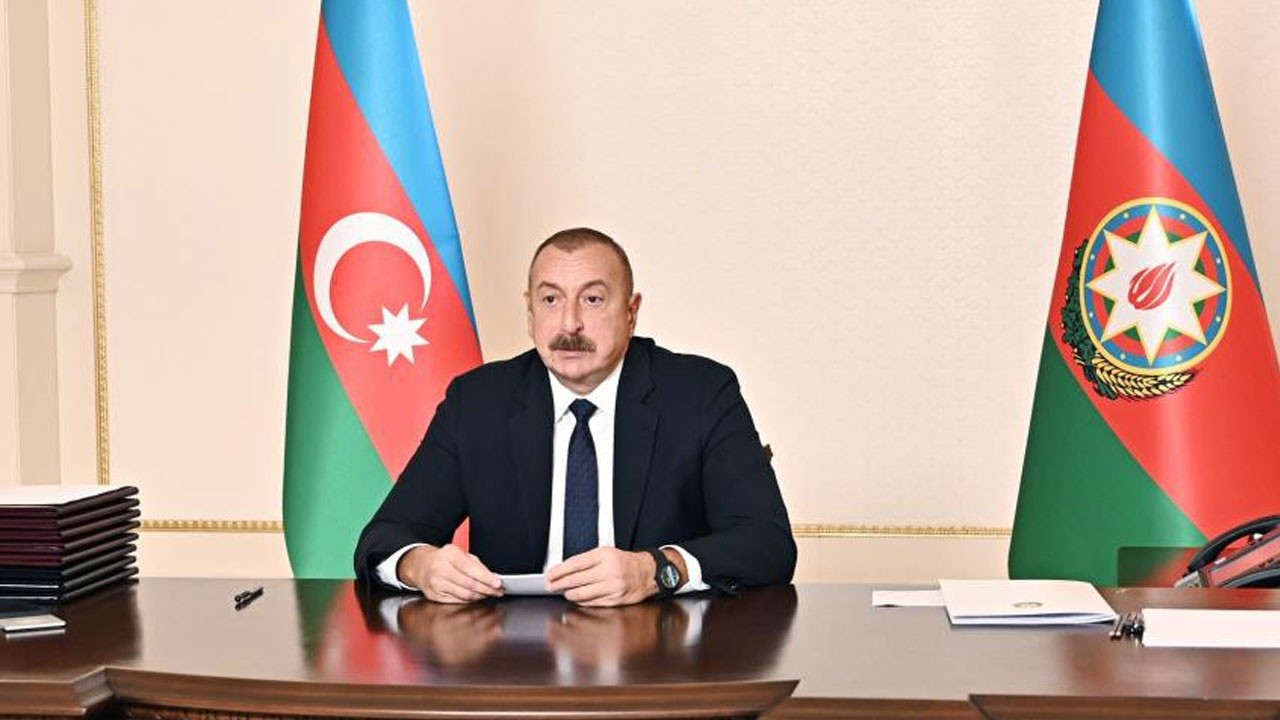 İlham Aliyev&#039;den İran ve Ermenistan açıklaması