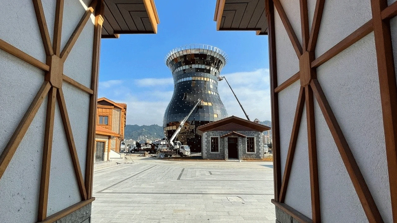 Rize Çay Çarşısı’nın inşaatında sona doğru