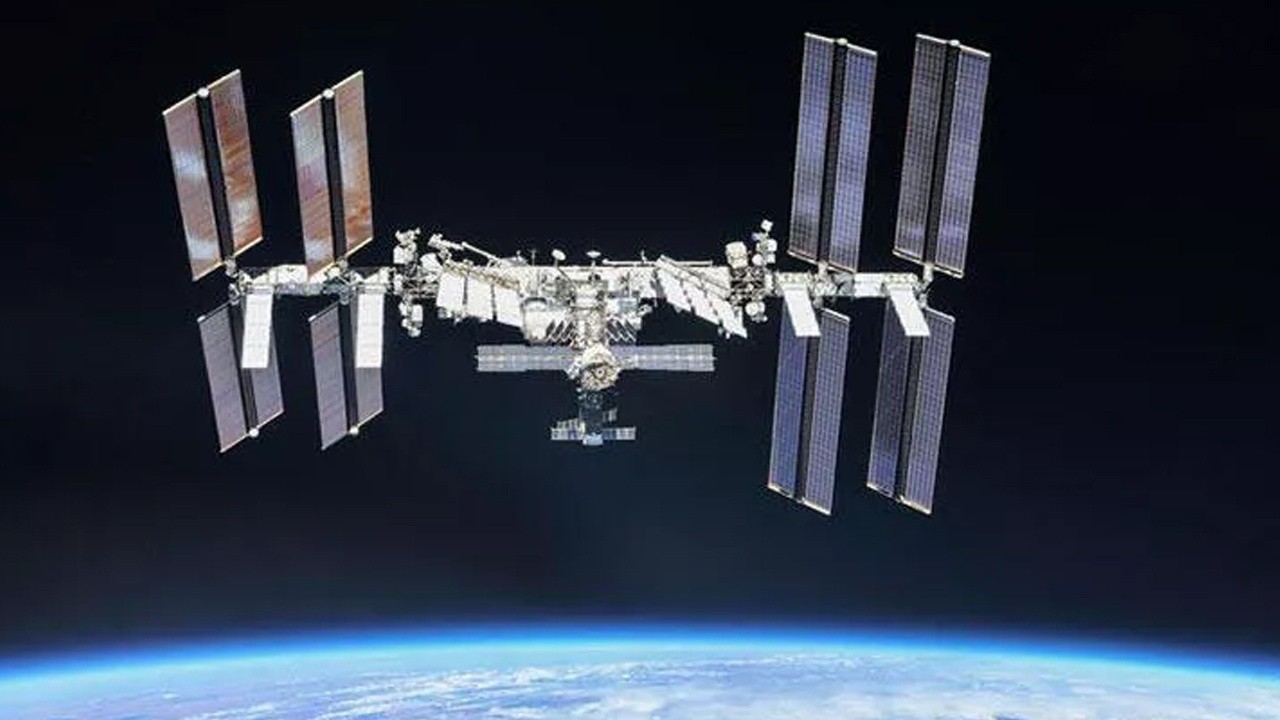 Rus uzay aracı, ISS&#039;i yörüngesinden çıkardı: Astronotlar acil durum moduna geçti