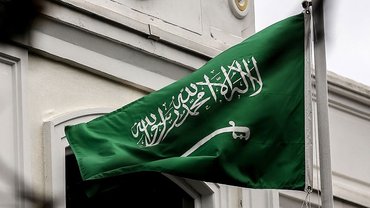 Suudi Arabistan, Lübnan&#039;ın Büyükelçisi&#039;ni sınır dışı etti