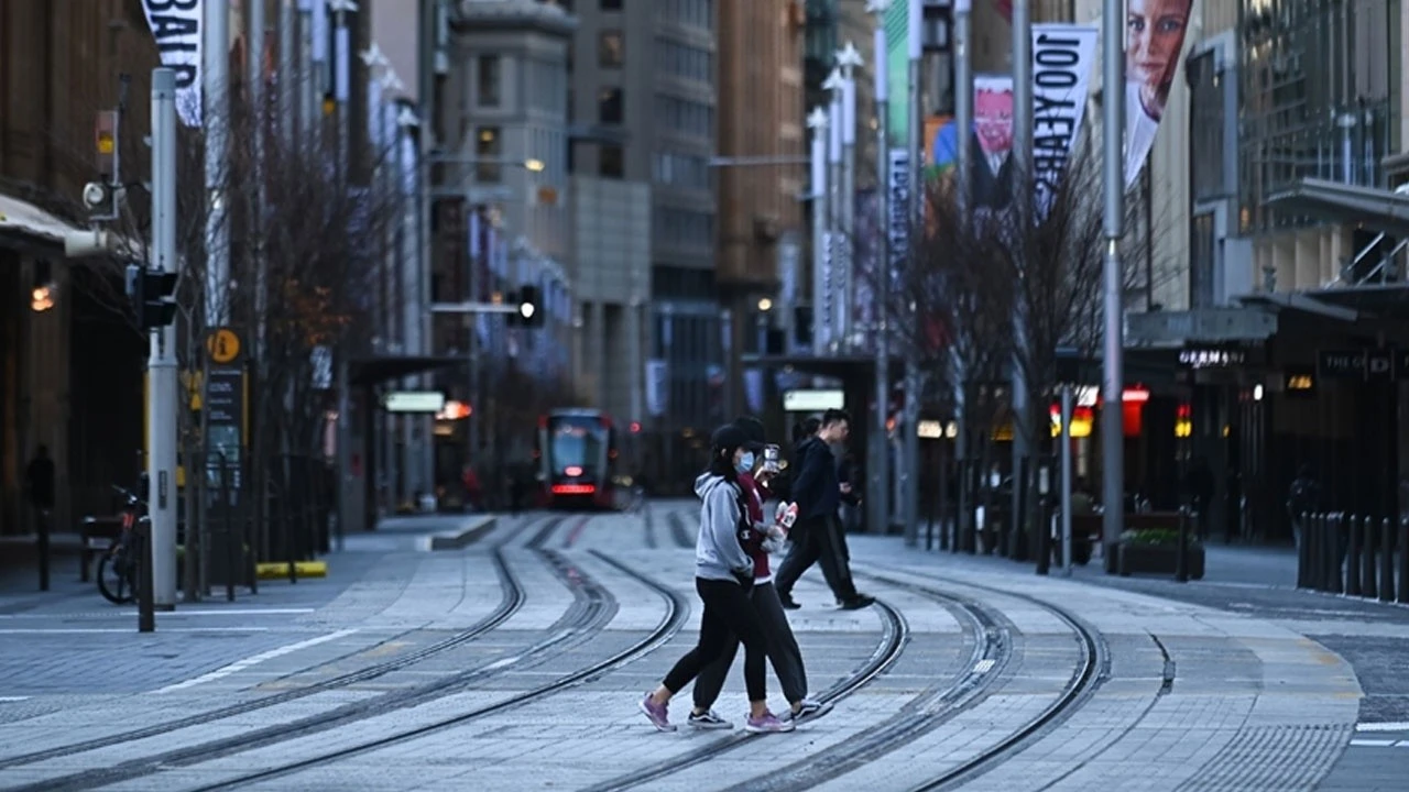 Sydney’de 107 gün süren tam kapanma sona erdi