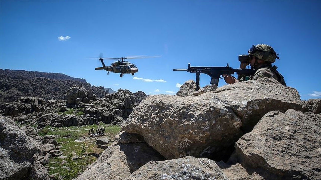 Terör operasyonları PKK&#039;nın iletişim ağlarını kesti