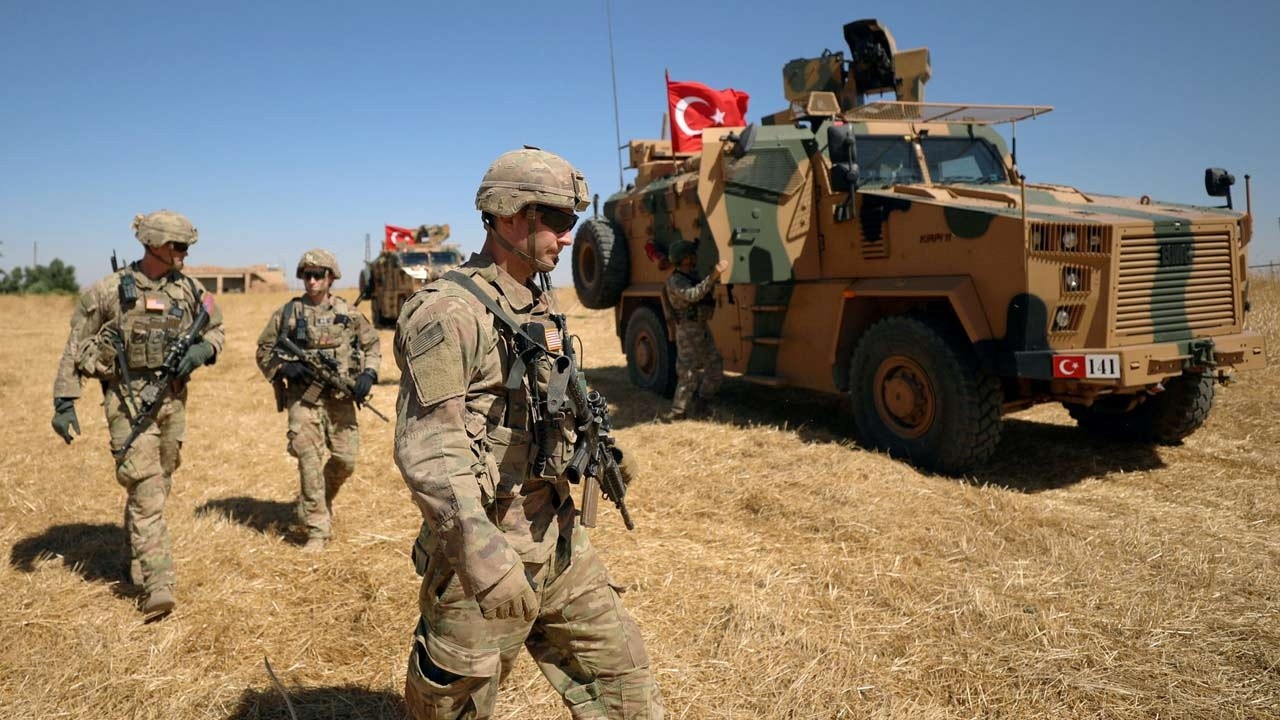 Türk askerinin Mali ve Orta Afrika&#039;daki görev süresi uzatılıyor