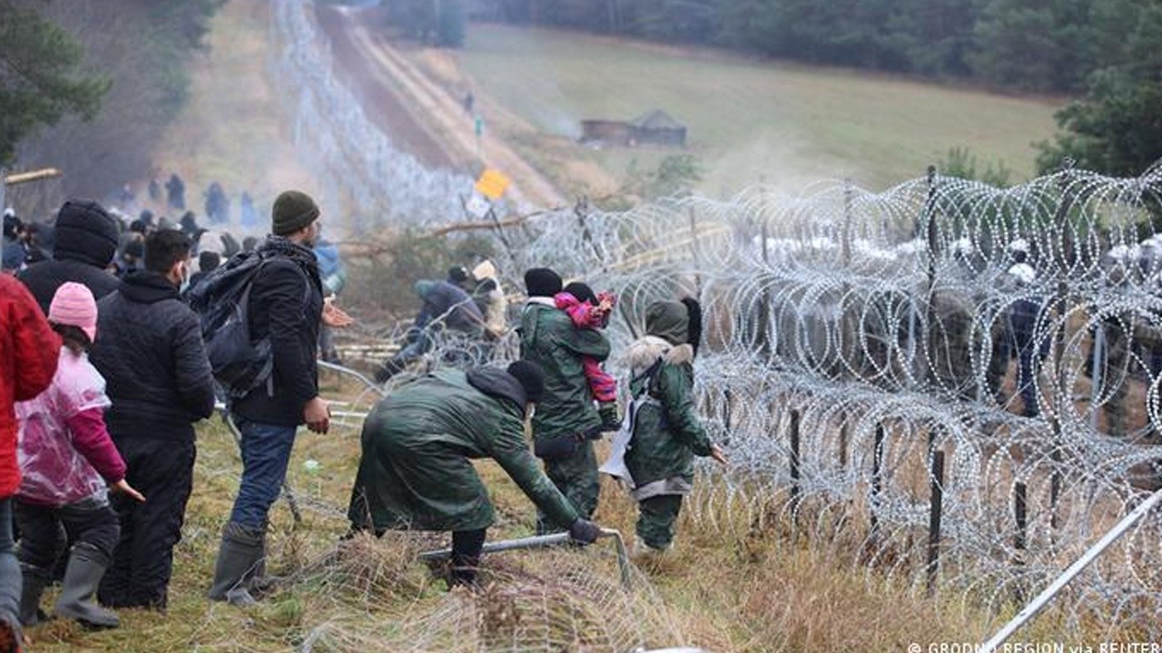 Avrupa&#039;yı korkutan krizde ilk ölüm: Belarus sınırında cansız beden bulundu