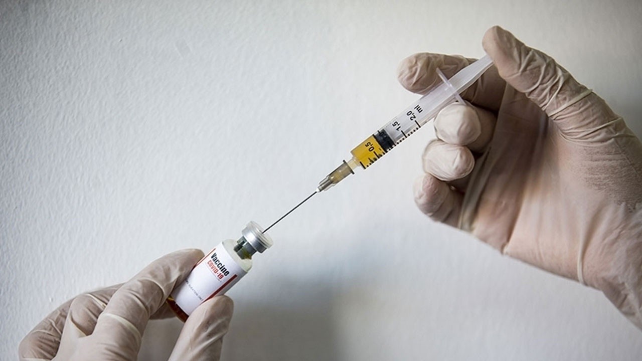 Bakan Koca: Covax üzerinden 10 milyon doz aşı hibesi daha yapacağız