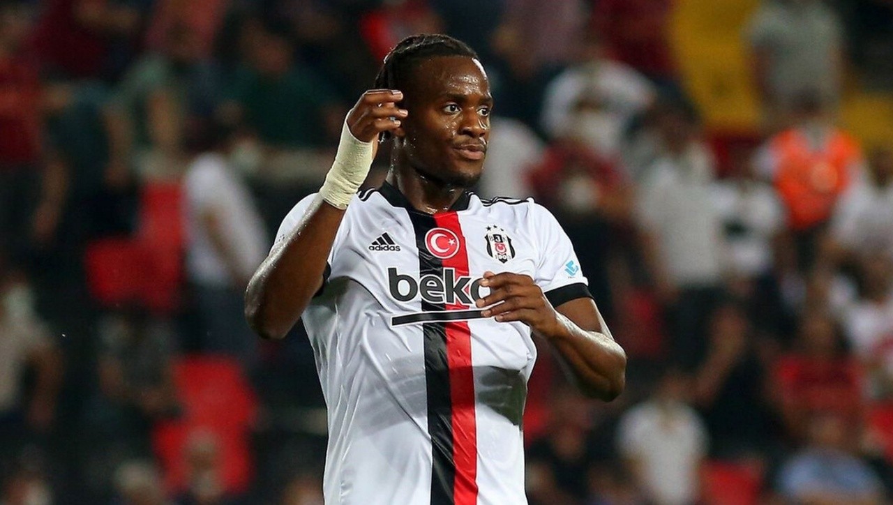 Beşiktaş&#039;a Michy Batshuayi&#039;den kötü haber