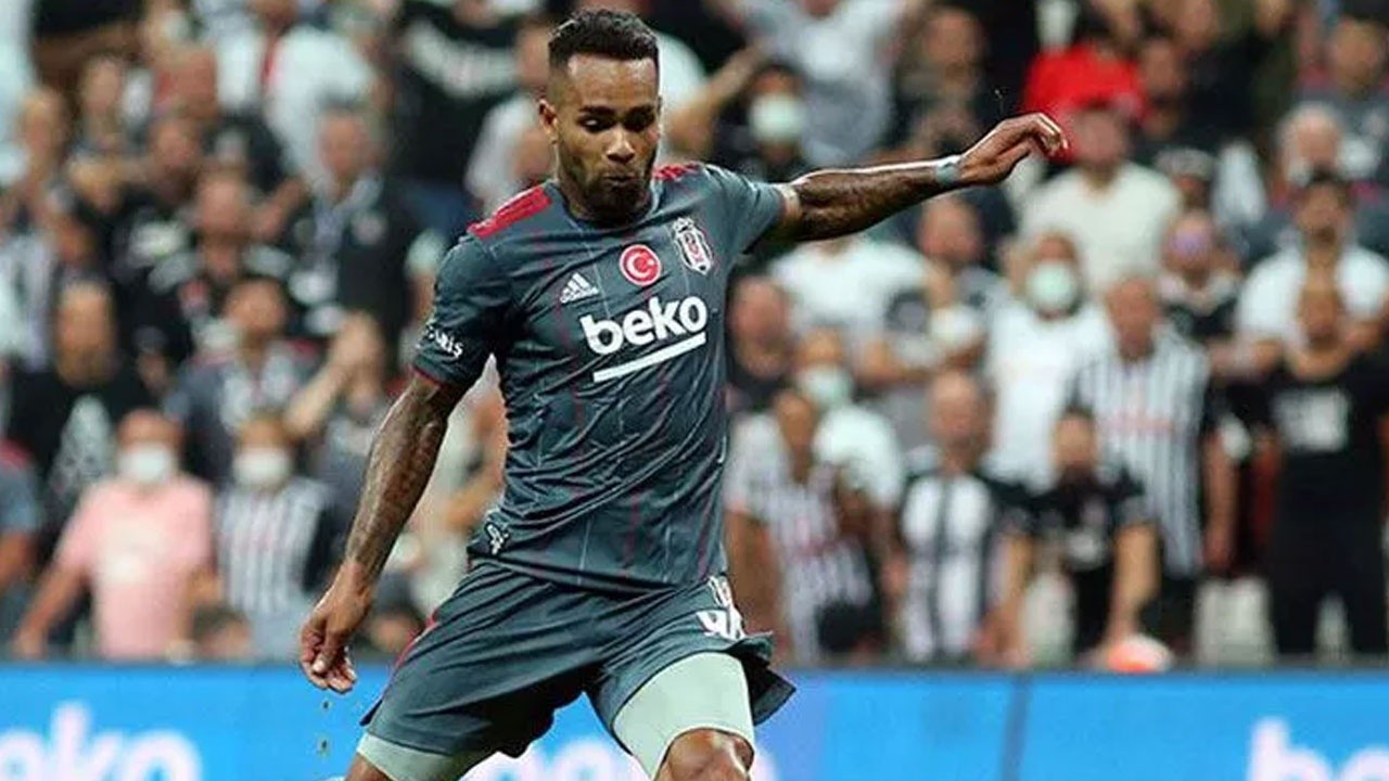 Beşiktaş&#039;ta yeni 10 numara krizi