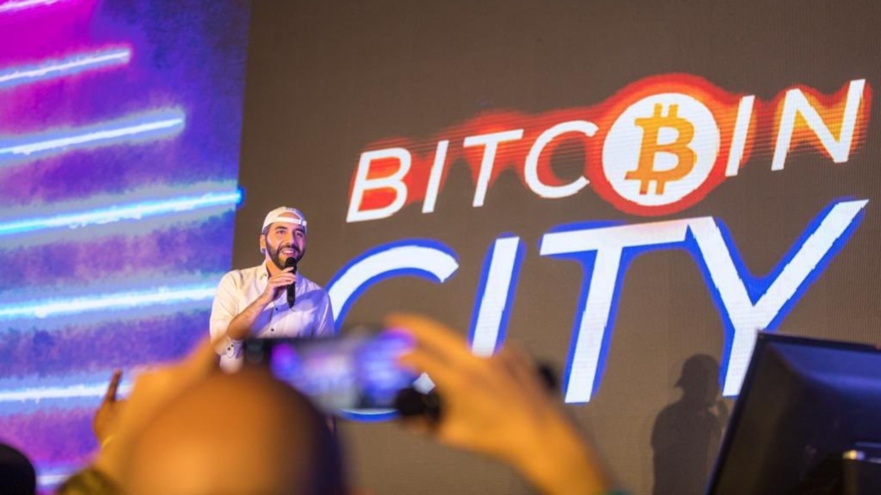 Bitcoin&#039;in düşmesini fırsat bilen El Salvador&#039;dan yeni hamle