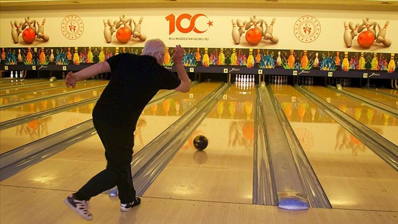 Bowling oyunu nasıl oynanır? 8000 yıllık oyunun tarihi