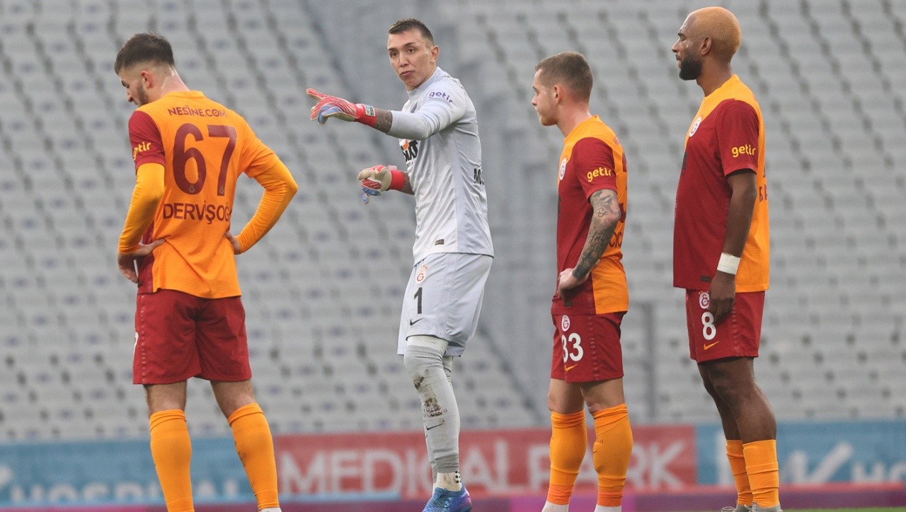 Cimbom fırsat tepti! Maç Sonucu: Fatih Karagümrük 1-1 Galatasaray