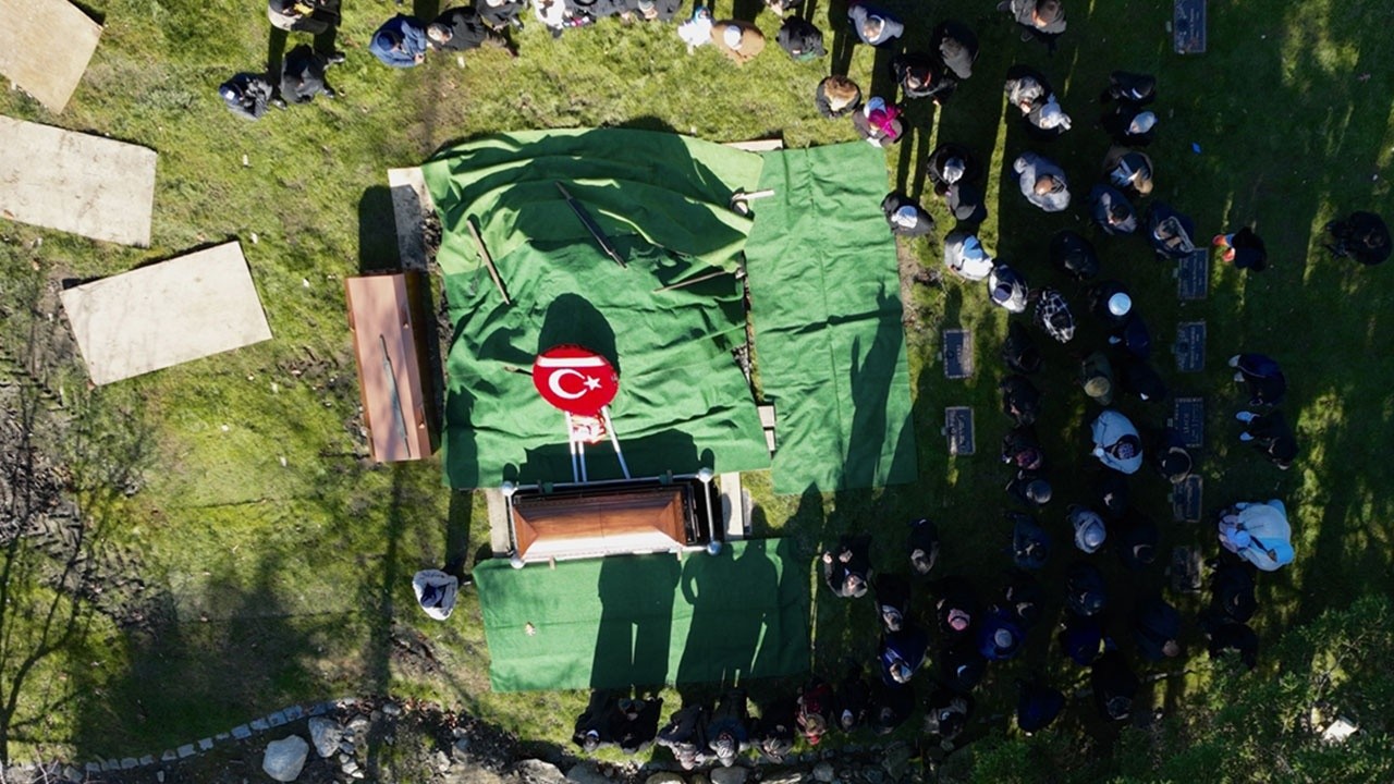 Cumhurbaşkanı Erdoğan Malcolm X&#039;in kızının cenazesine Türk bayraklı çelenk gönderdi