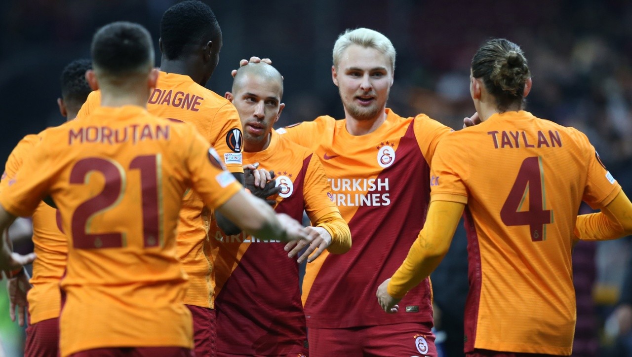 Galatasaray&#039;a Avrupa&#039;dan dev gelir!