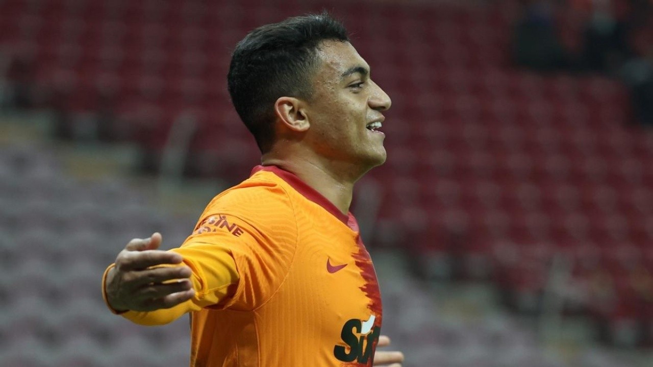 Galatasaray&#039;da Mostafa Mohamed düğümü çözülüyor!