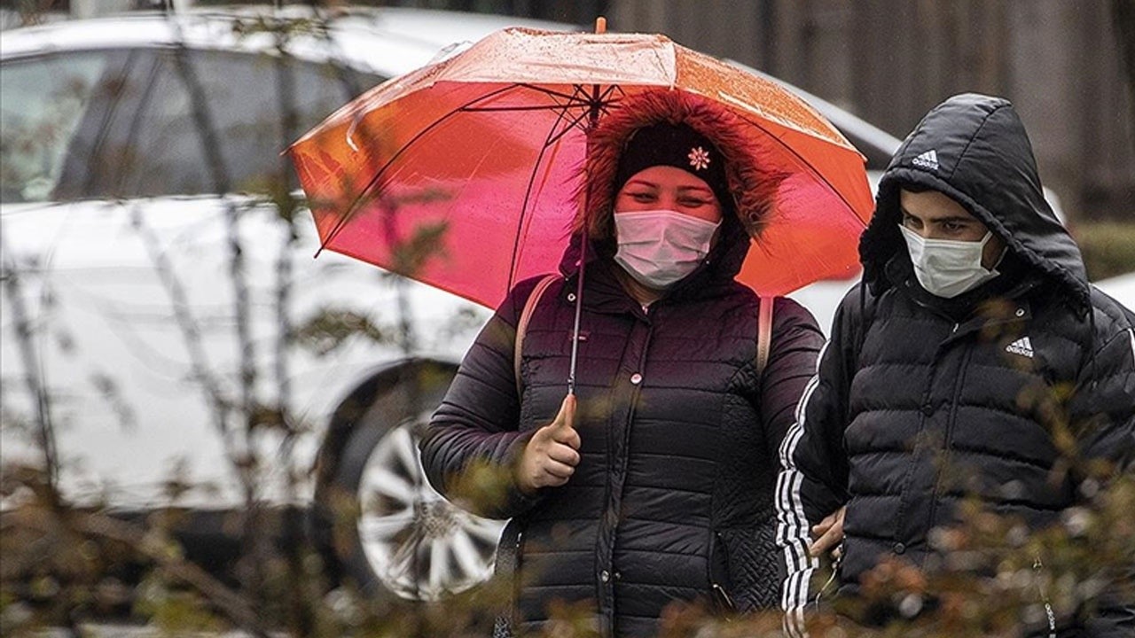 Hava sıcaklıkları hissedilir derecede azalacak! Sağanak geri dönüyor