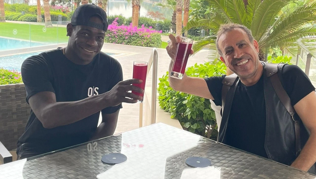 Mario Balotelli'den 6 aileye yardım eli