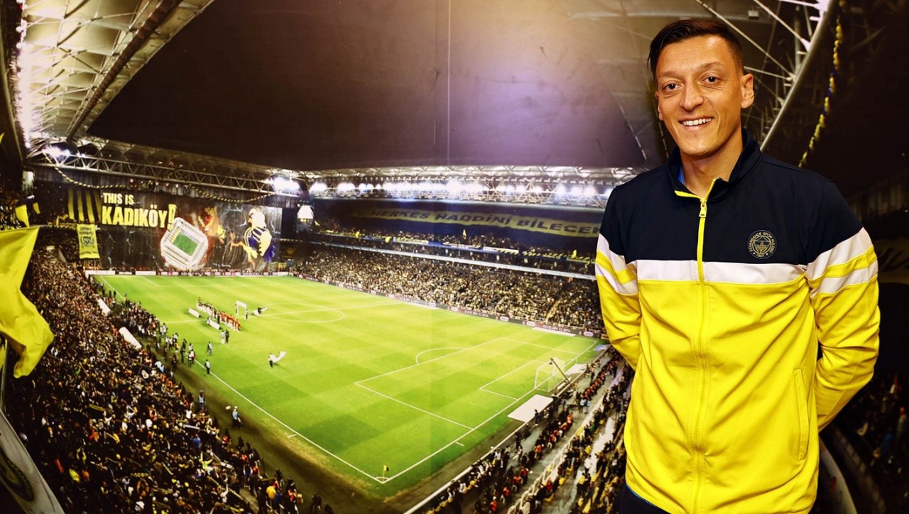 Mesut Özil&#039;den Galatasaray-Fenerbahçe derbisi öncesi taraftara çağrı