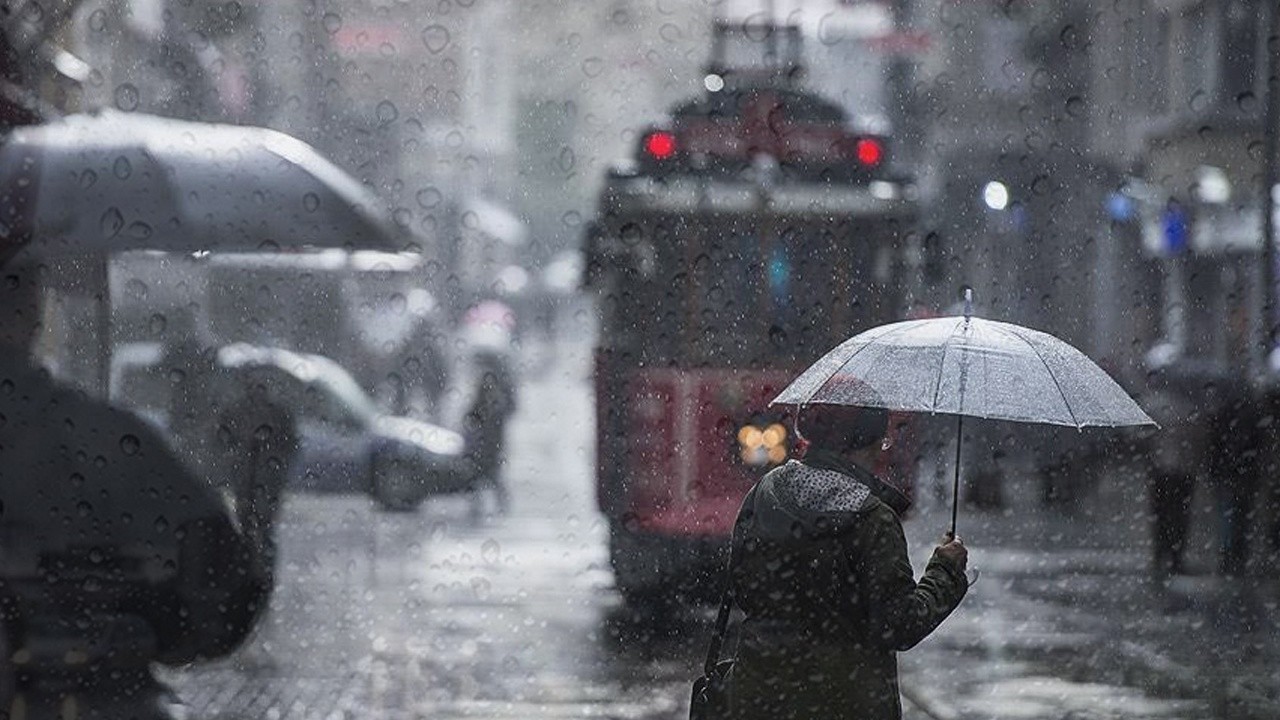 Meteoroloji&#039;den tüm bölgeler için sağanak uyarısı! Sel ve su baskınlarına dikkat (1 Kasım hava durumu)