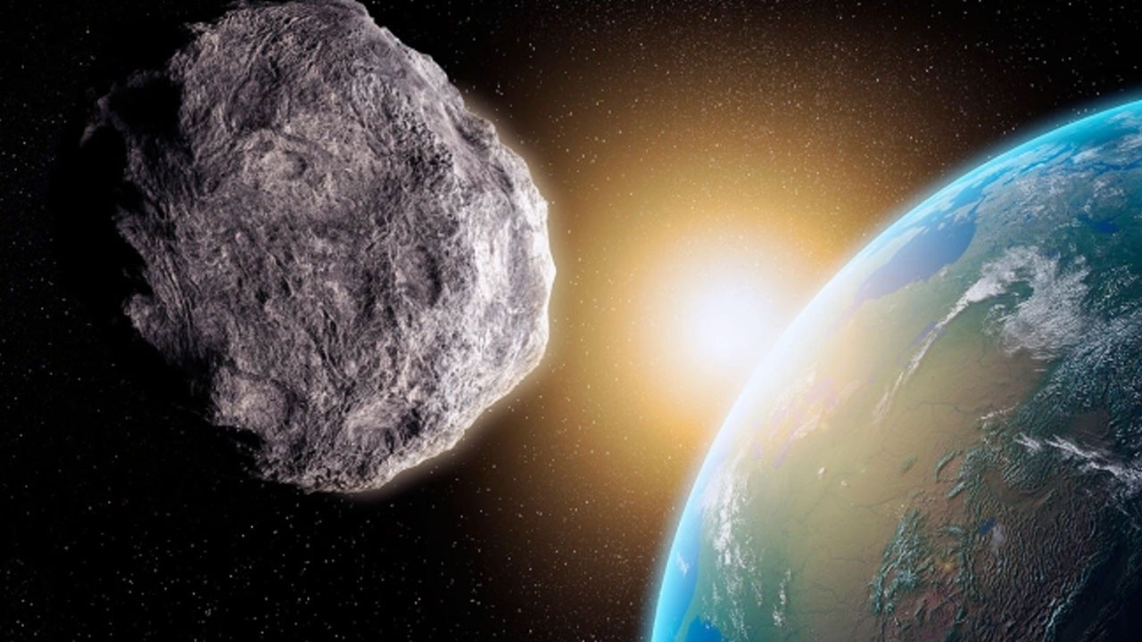 NASA tarih vererek uyardı: Eyfel Kulesi büyüklüğünde asteroit geliyor