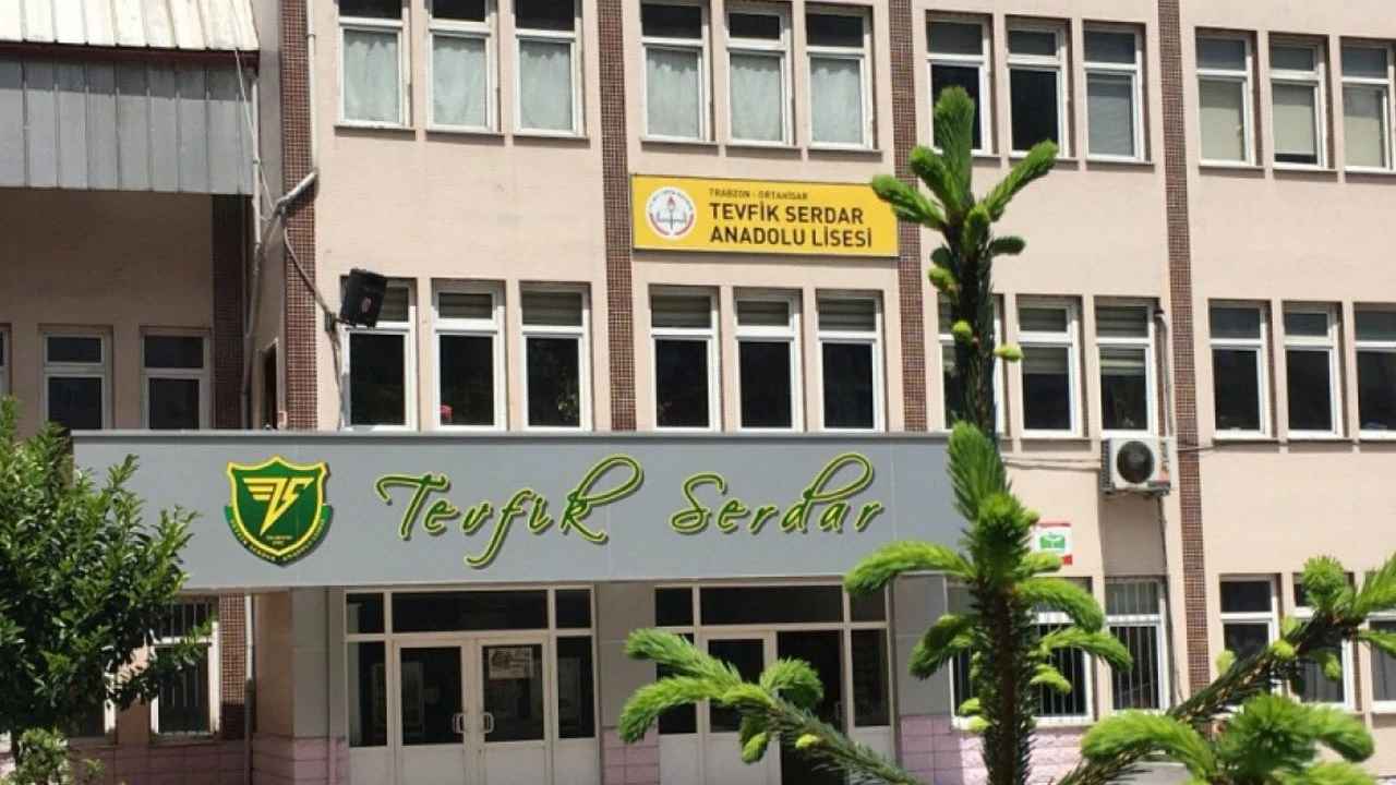 Şaka yapmak için hazırladığı 