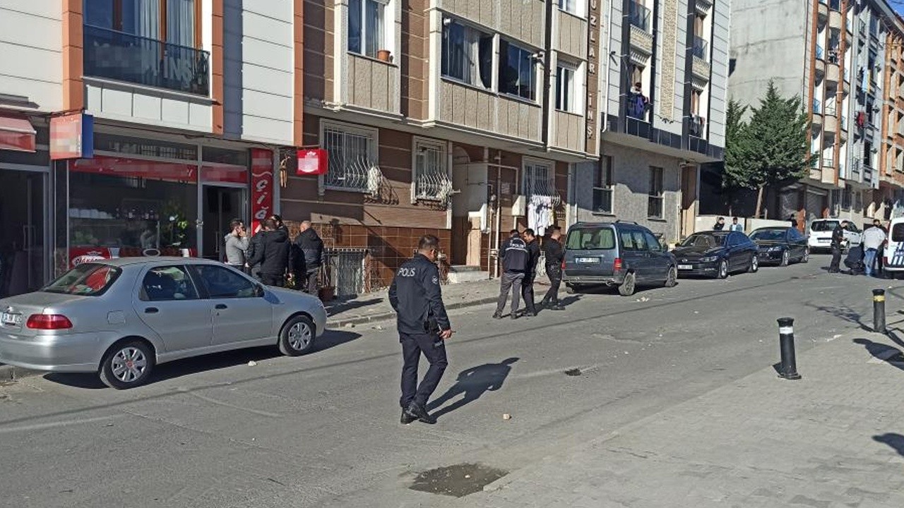 Son dakika! Alacak verecek kavgasından kan aktı: 1 ölü, 2 yaralı