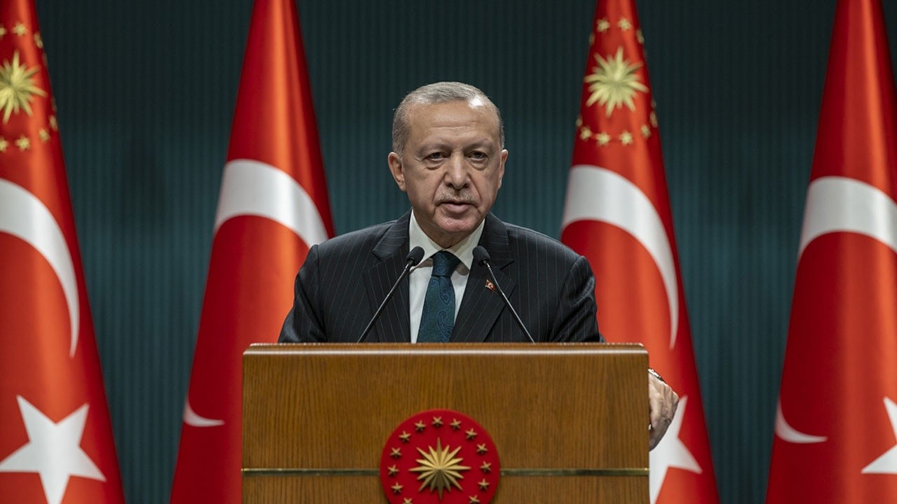 Son dakika! Cumhurbaşkanı Erdoğan&#039;dan şehit abisine küfür eden Türkkan&#039;a sert tepki: Parlamentoda yeri yok