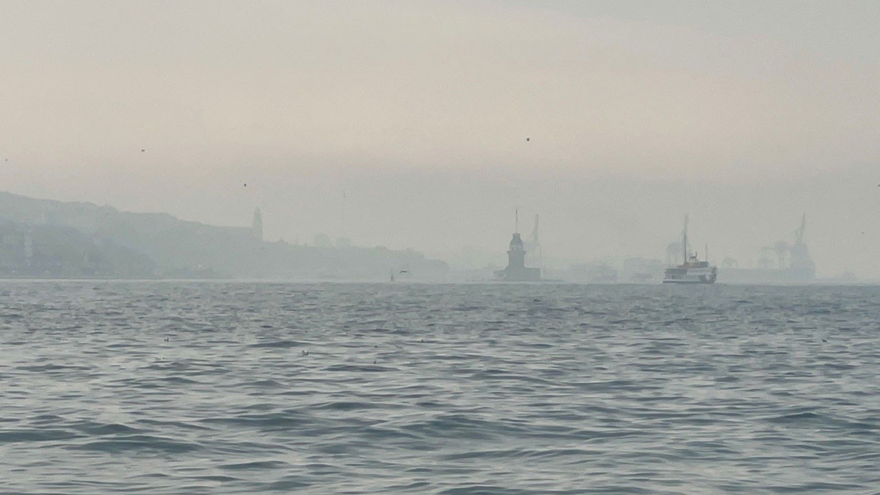 Son dakika: İstanbul Boğazı gemi geçişlerine tekrar açıldı