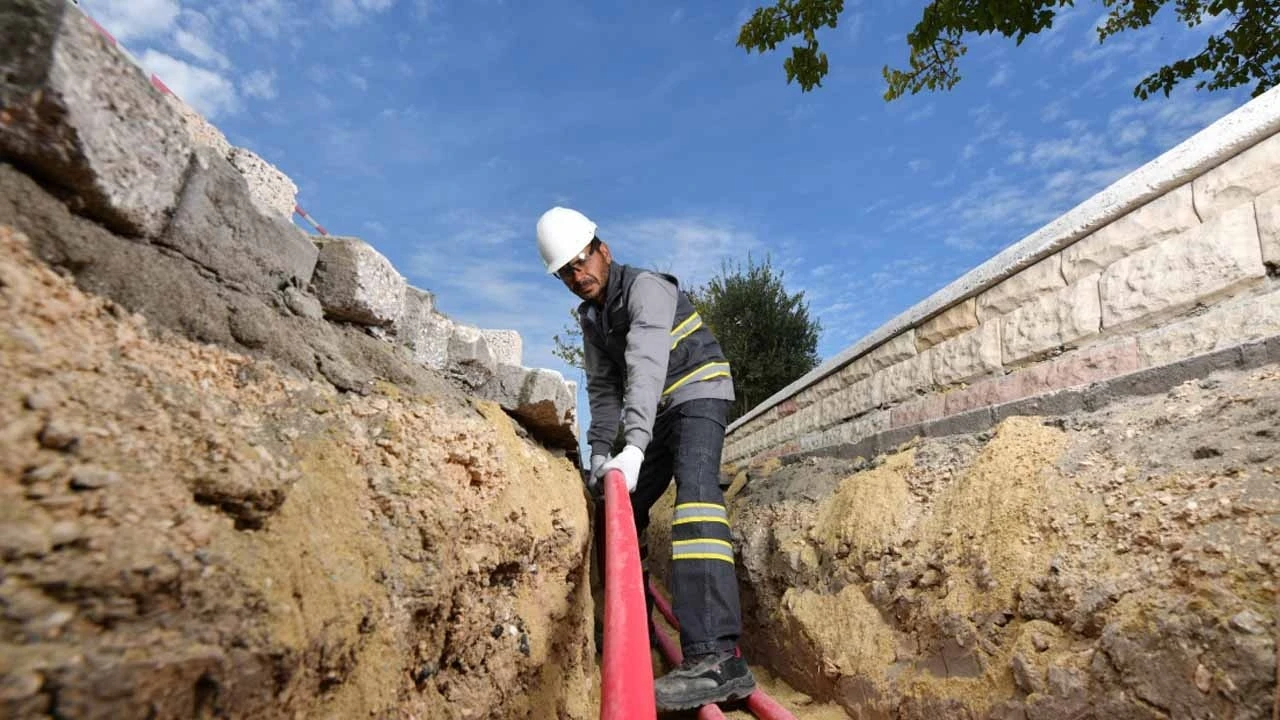 Toroslar EDAŞ'tan, Şahinbey'e 2,3 milyon liralık yatırım