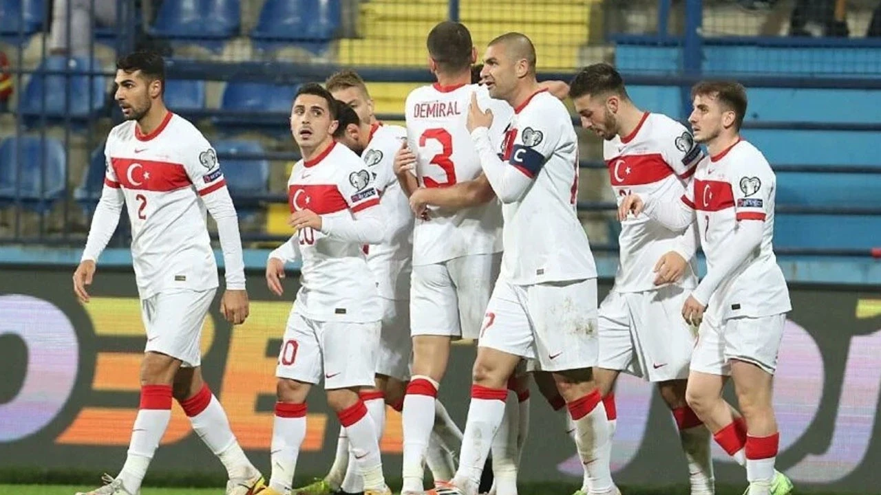 Türkiye'nin play-off'taki rakipleri belli oluyor