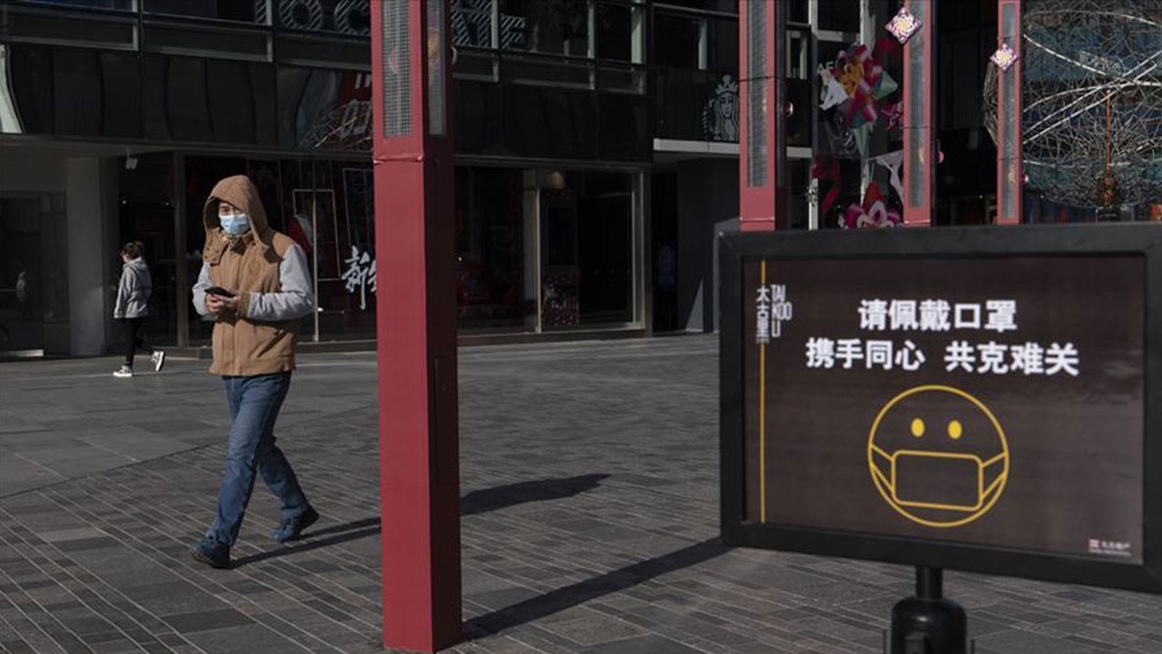 13 milyonluk Çin kentinde sokağa çıkma yasağı!