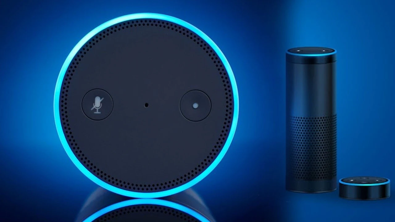 Amazon'un sesli asistanı Alexa'dan skandal istek: Bozuk parayı prize tak