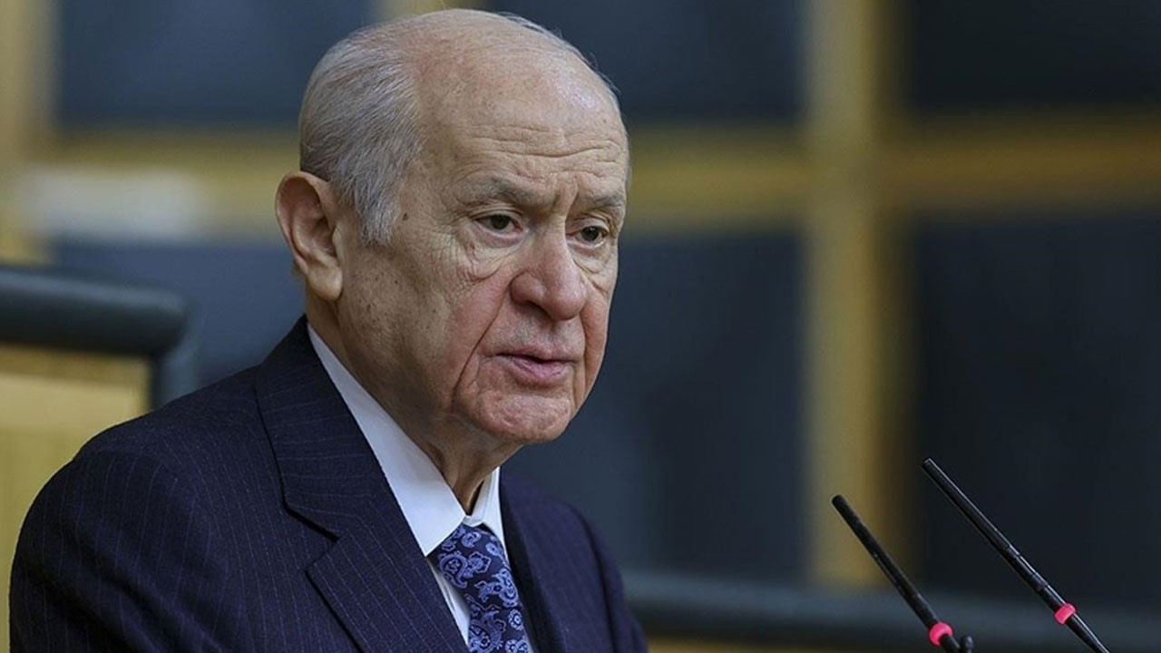 Son dakika... Bahçeli yeni logoyu &#039;Tarihi adım atılmıştır&#039; diyerek paylaştı