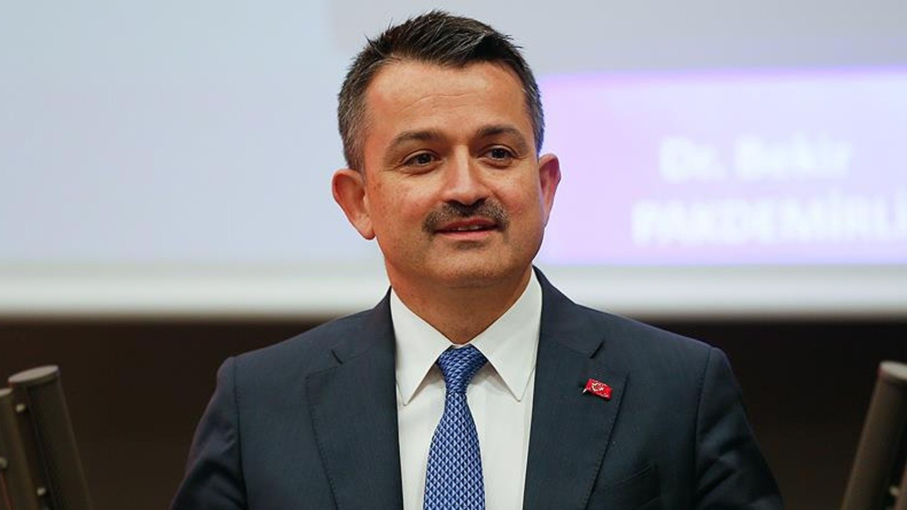 Bakan Pakdemirli&#039;nin paylaşımı merak uyandırmıştı: Evlatlarımıza eksiksiz bir doğa teslim edeceğiz