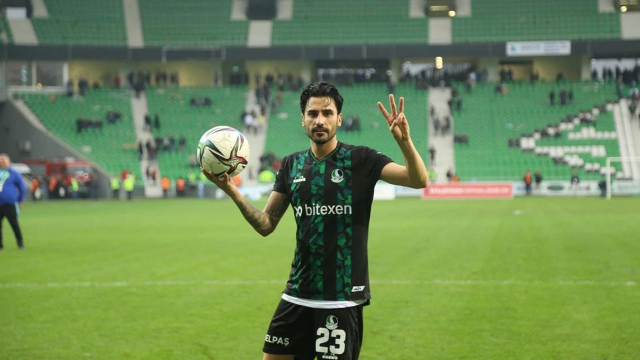 Bursaspor&#039;dan gönderildi, Sakaryaspor’da gol krallığına oynuyor