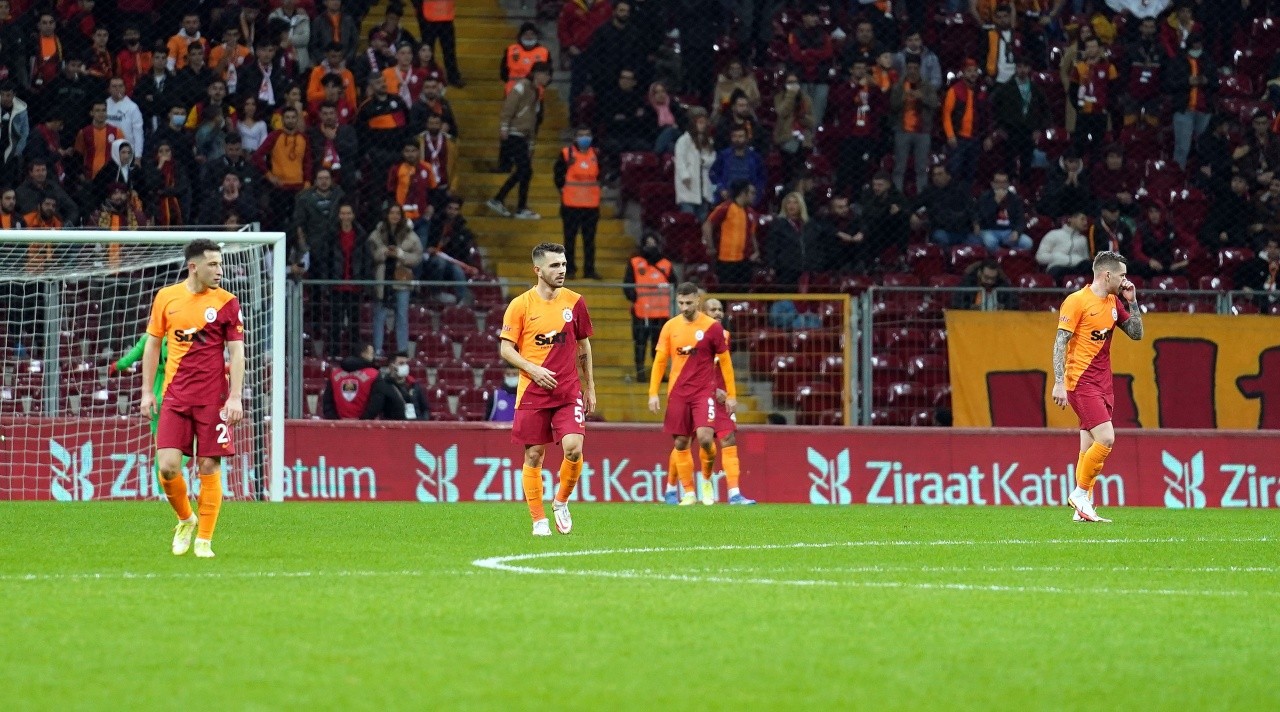Galatasaray unutulmayacak maçta kupaya veda etti!