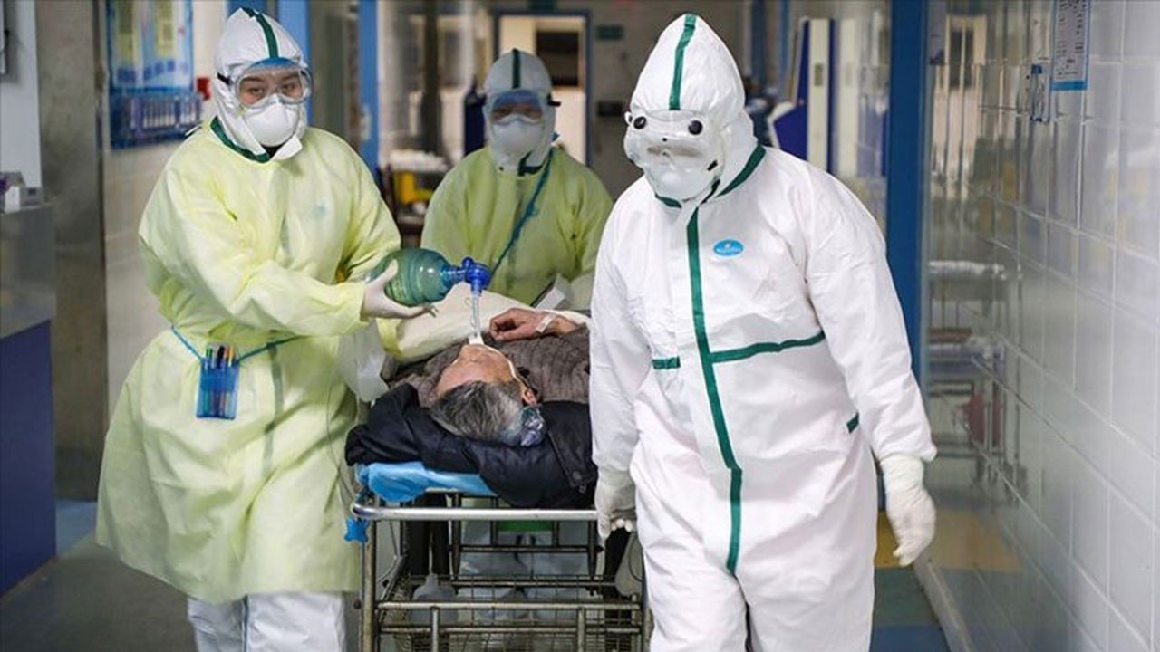 Çin&#039;den şaşırtan Koronavirüs önlemleri! 30 bin kişi otel karantinasında