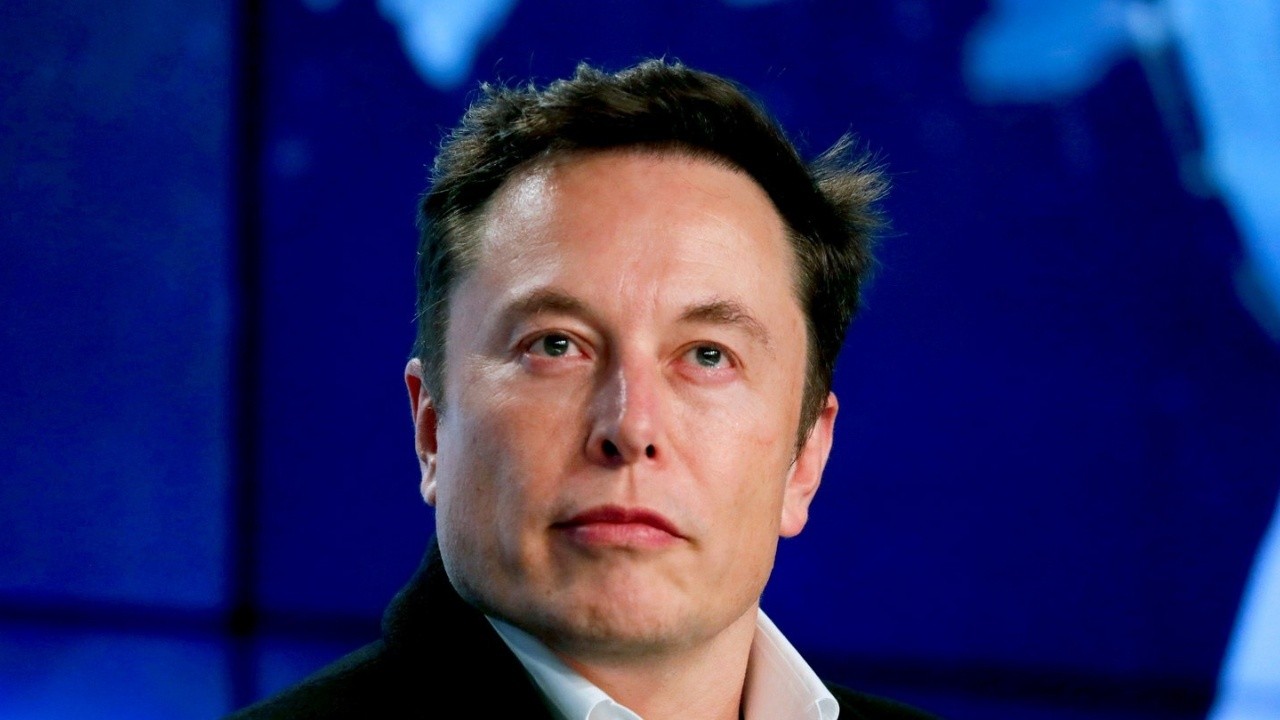 Elon Musk’ın puan kırdığı ödev binlerce dolara satıldı!