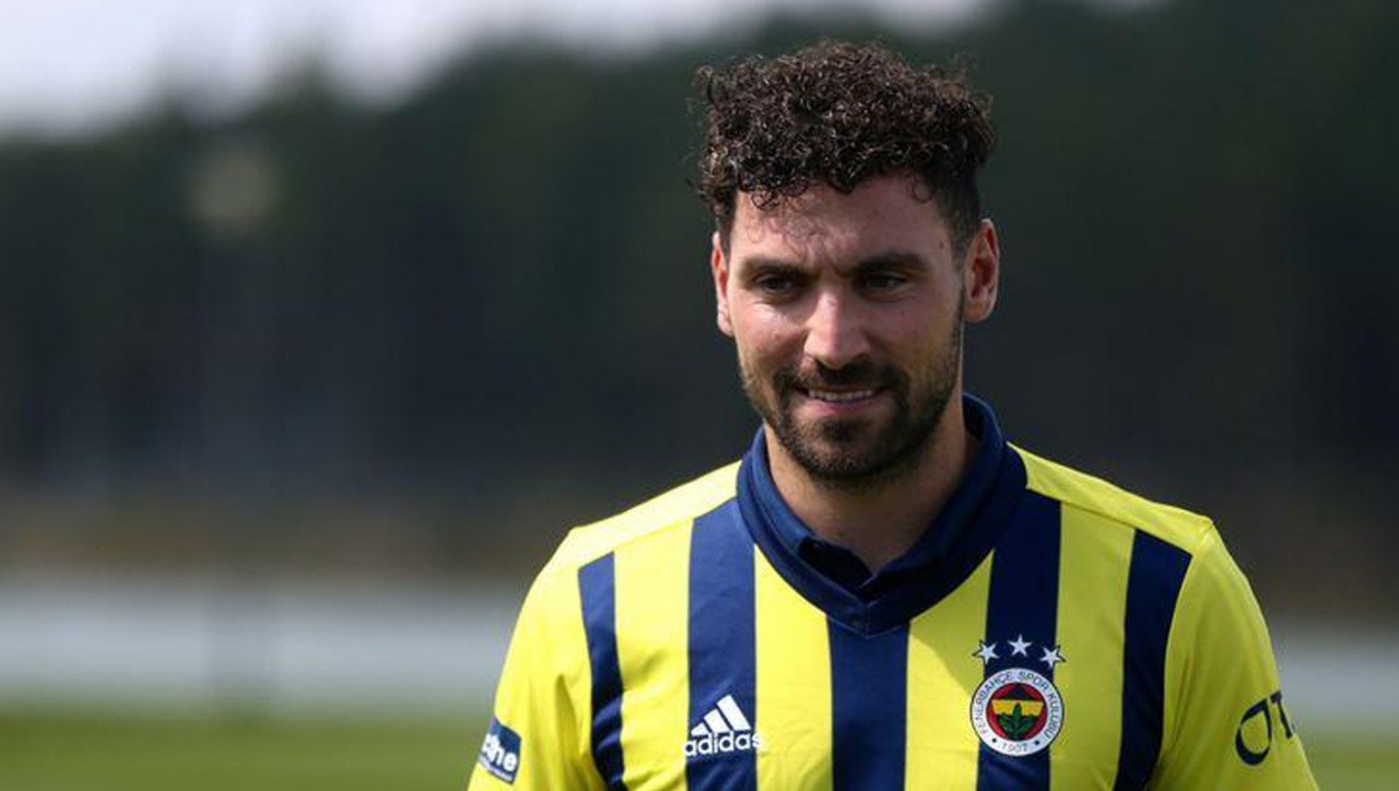 Emre Belözoğlu Fenerbahçe'den Sinan Gümüş'ün peşinde!