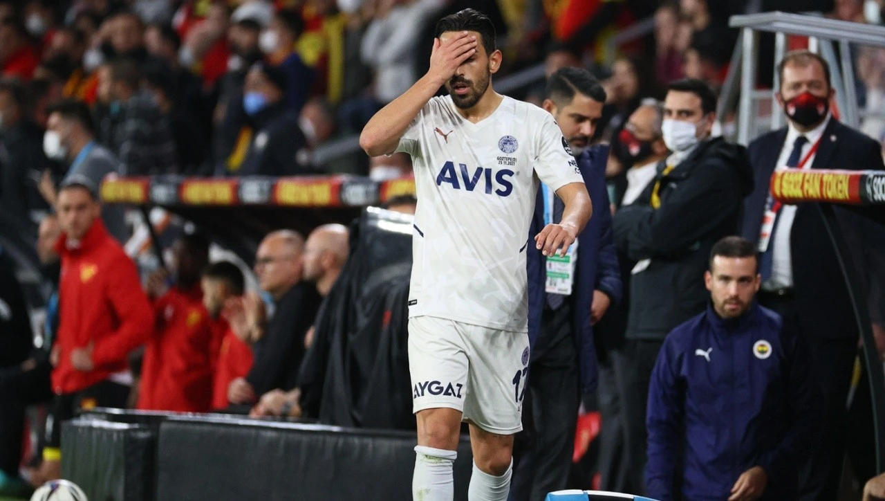 Fenerbahçe'den İrfan Can Kahveci kararı!