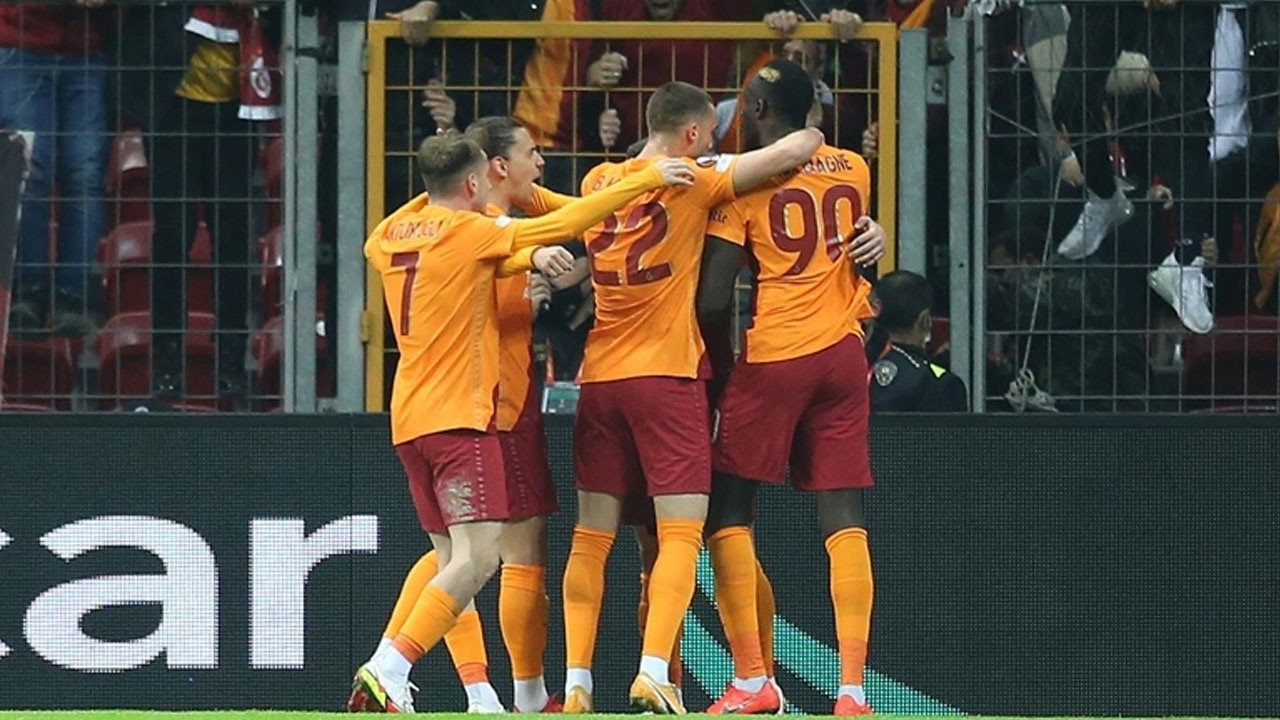 Galatasaray’ın Lazio maçı önce kamp kadrosu açıklandı