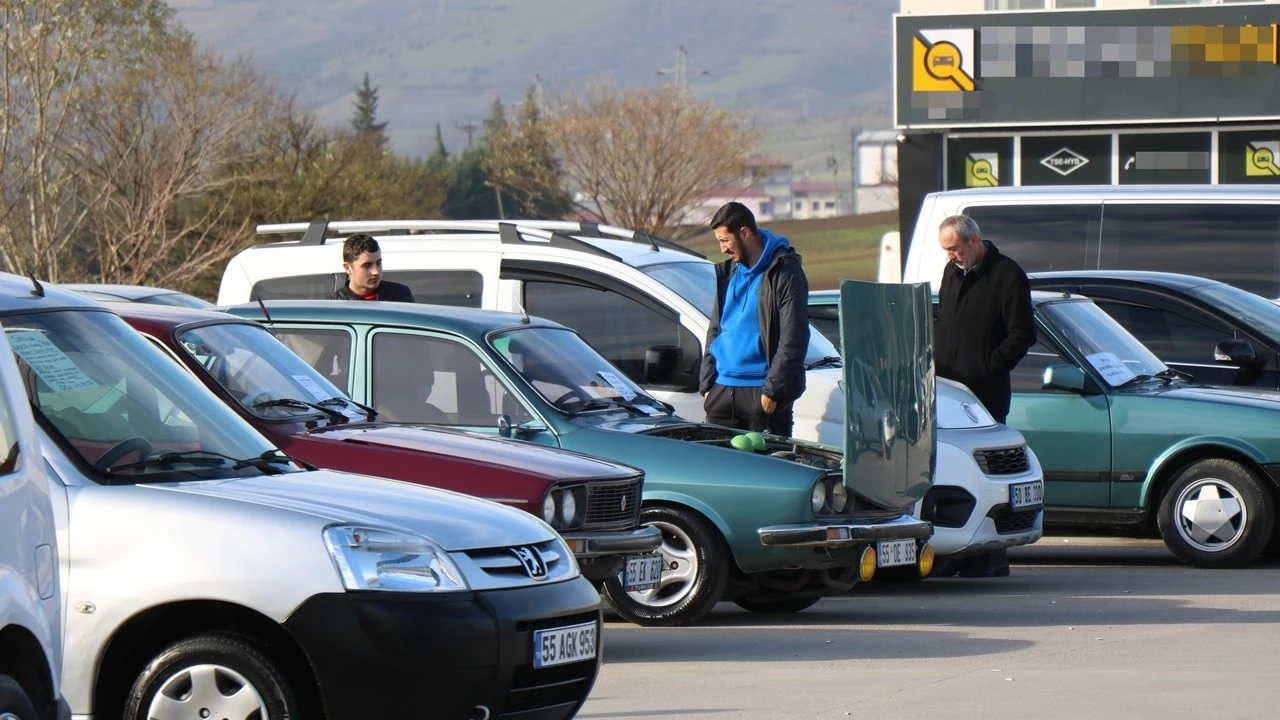 İkinci el oto piyasasında kısır döngü: Satan bir daha alamıyor!