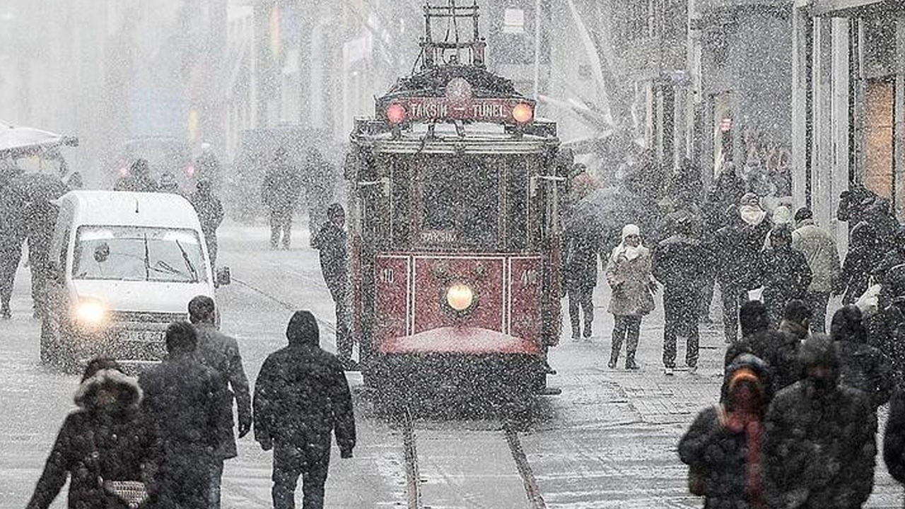 İstanbul&#039;a kar geliyor! Tarih verildi (13 Aralık hava durumu)