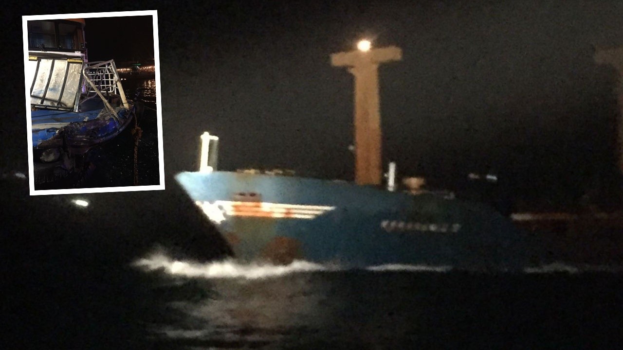 İstanbul’da gemi ile gezi teknesi çarpıştı